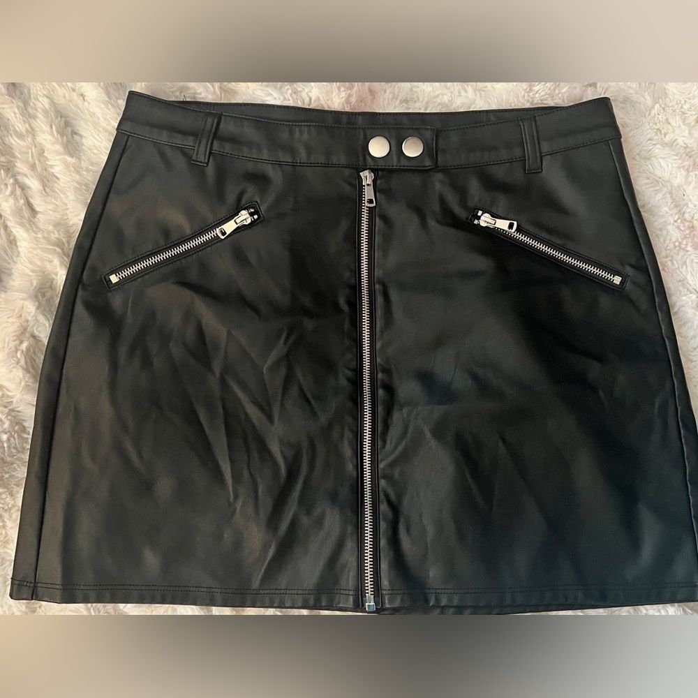 Wild Fable Black Pleather Mini Skirt Size 12